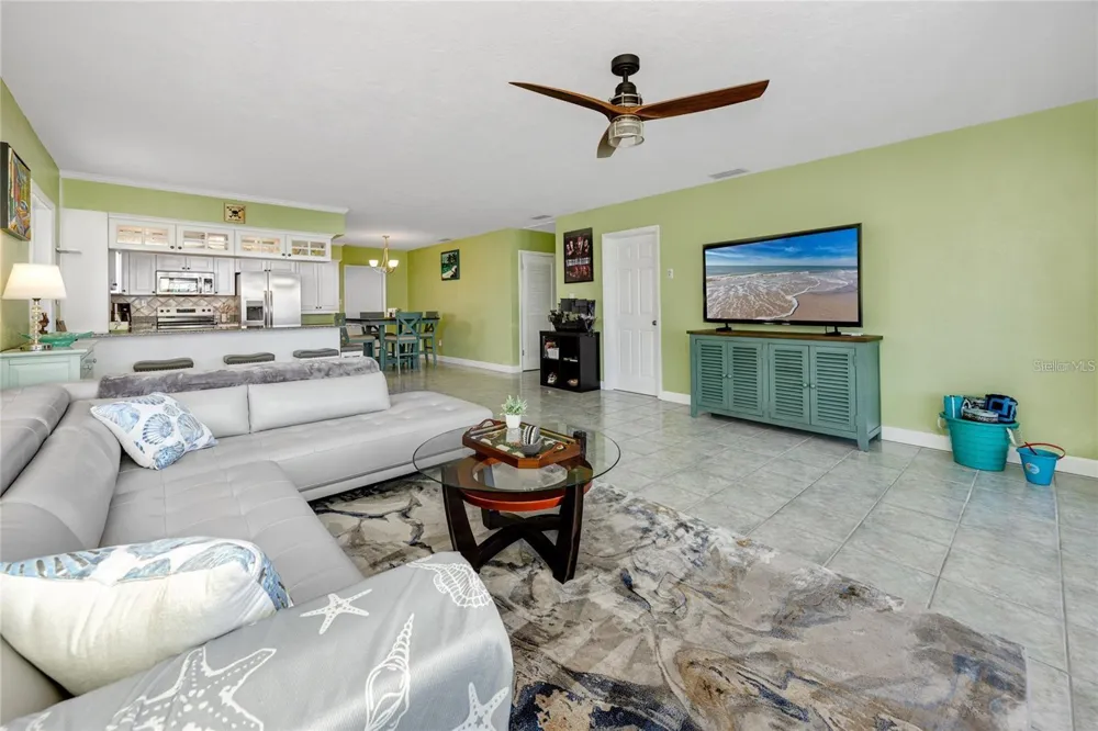 11215 3RD STREET E Treasure Island, FL 33706