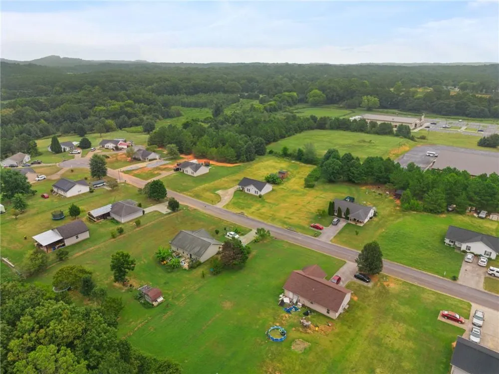 56 Stonegate Drive Cedartown, GA 30125