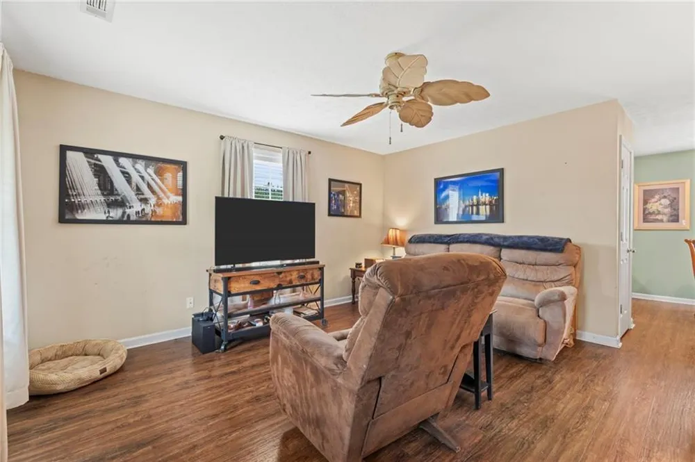56 Stonegate Drive Cedartown, GA 30125