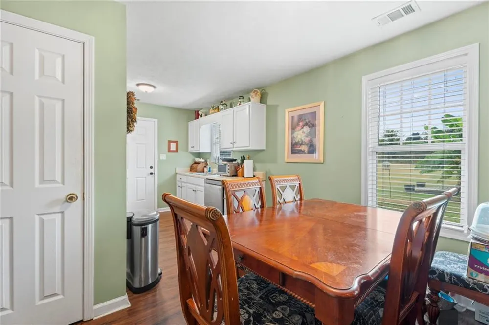 56 Stonegate Drive Cedartown, GA 30125