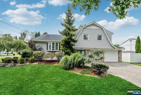 14 Aspen Court
