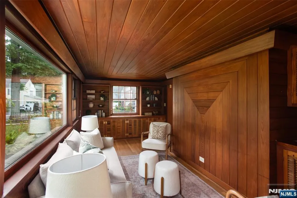 12 Marquette Road Montclair, NJ 07043