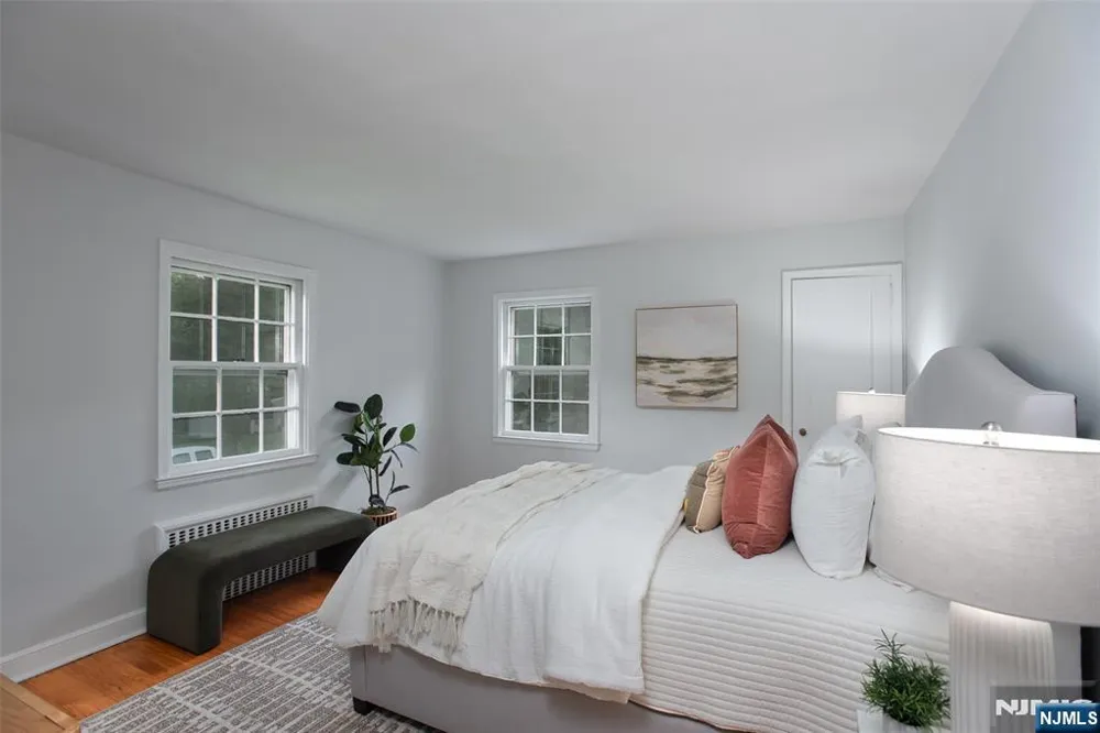 12 Marquette Road Montclair, NJ 07043
