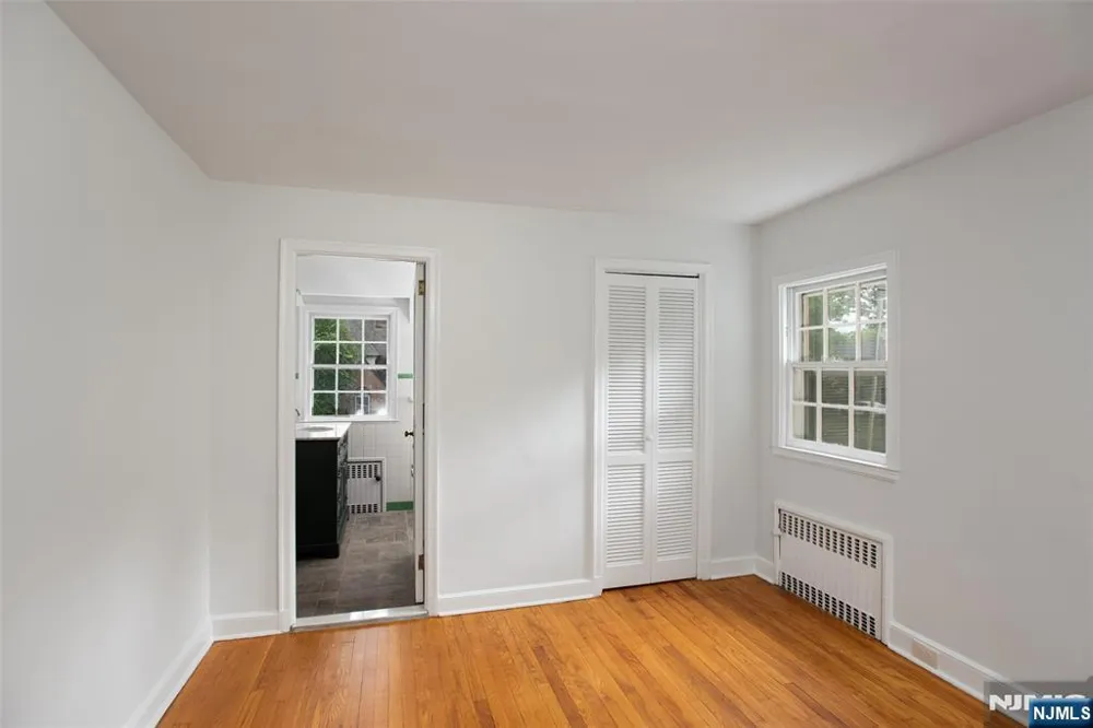 12 Marquette Road Montclair, NJ 07043