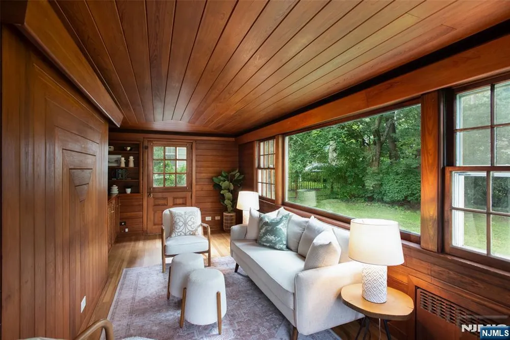 12 Marquette Road Montclair, NJ 07043