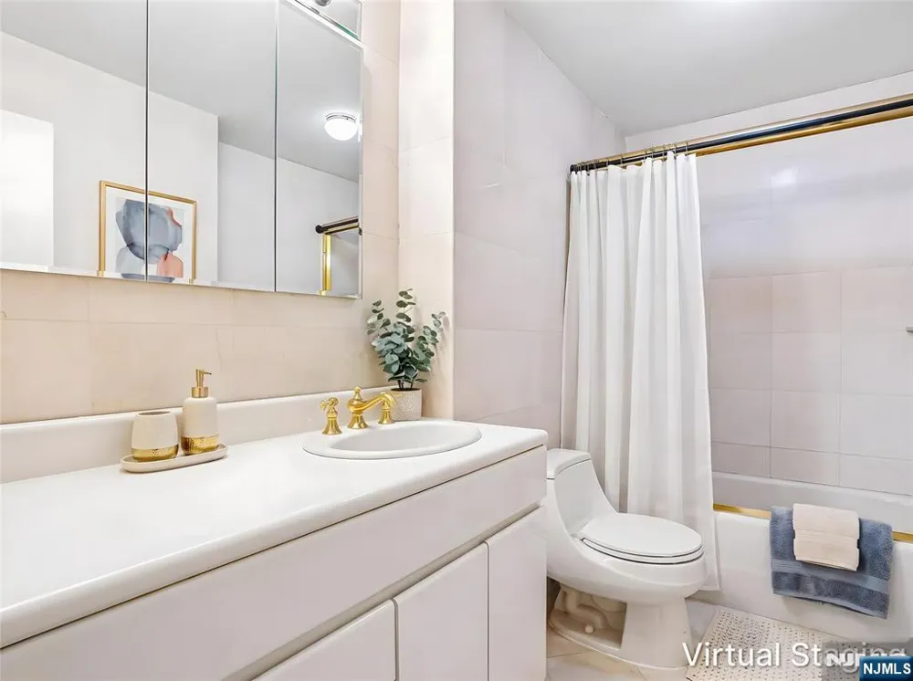 6 Horizon Road 1907 Fort Lee, NJ 07024