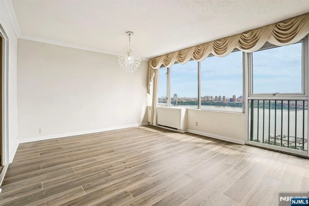 6 Horizon Road 1907 Fort Lee, NJ 07024