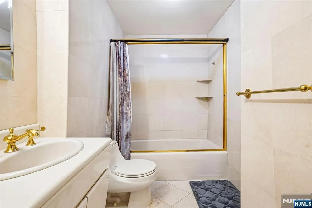 6 Horizon Road 1907 Fort Lee, NJ 07024