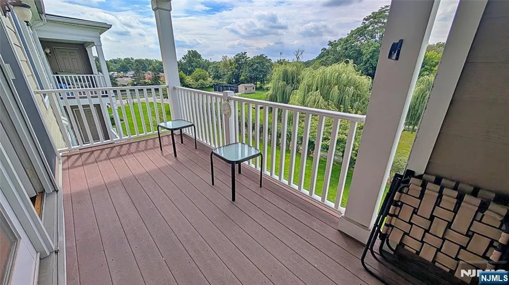 5 Tenakill Park E 317 Cresskill, NJ 07626