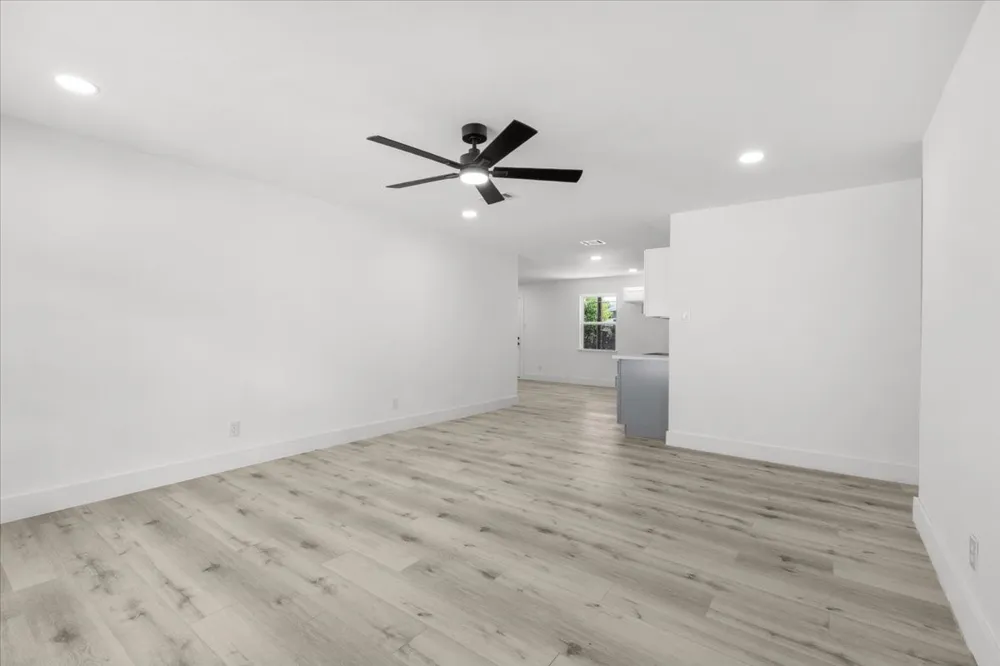 3725 Raphael Street Fort Worth, TX 76119