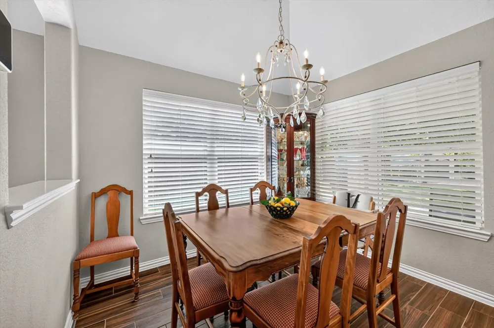 1026 Saint Andrews Drive Burleson, TX 76028
