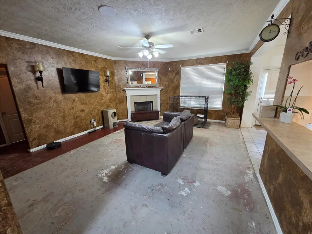 11918 Flattop Lane Tomball, TX 77377