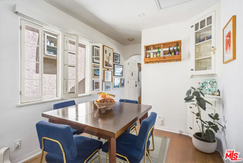 6640 Vista Del Mar Los Angeles, CA 90293