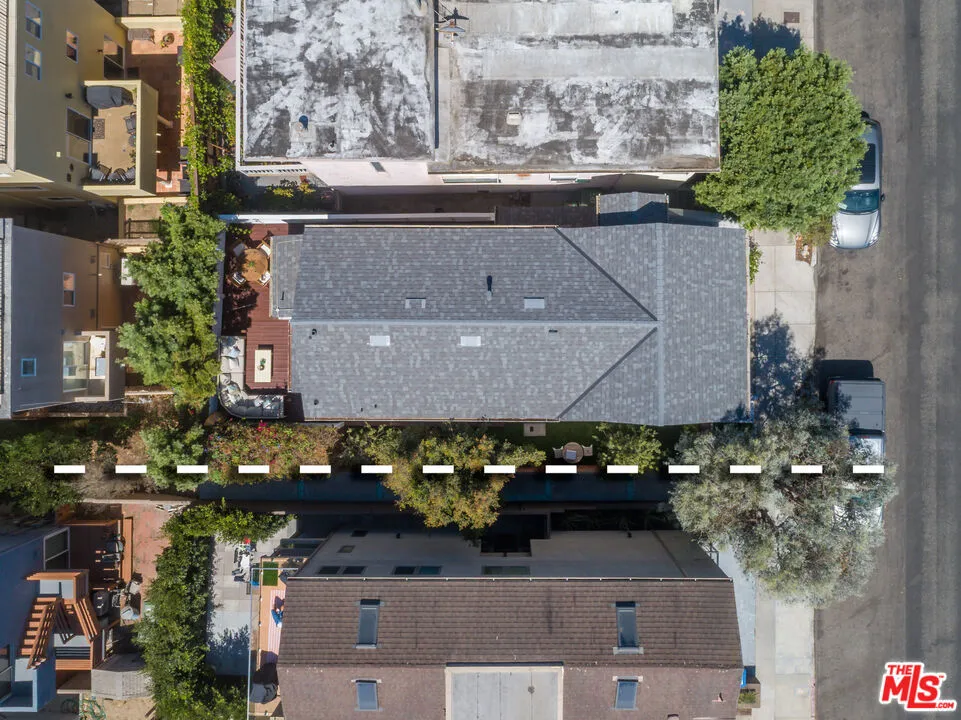 6640 Vista Del Mar Los Angeles, CA 90293