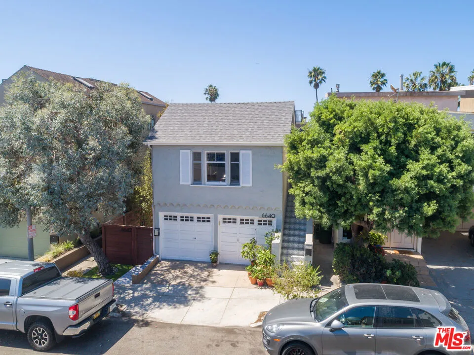 6640 Vista Del Mar Los Angeles, CA 90293