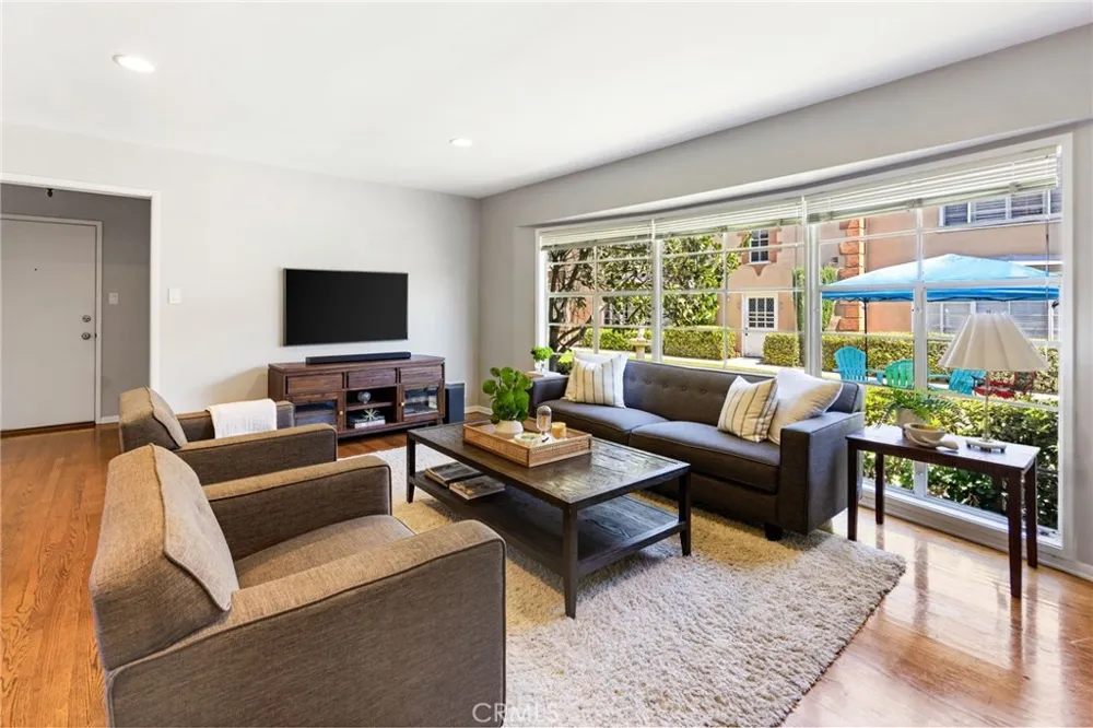 939 Glendale #1 Glendale, CA 91206
