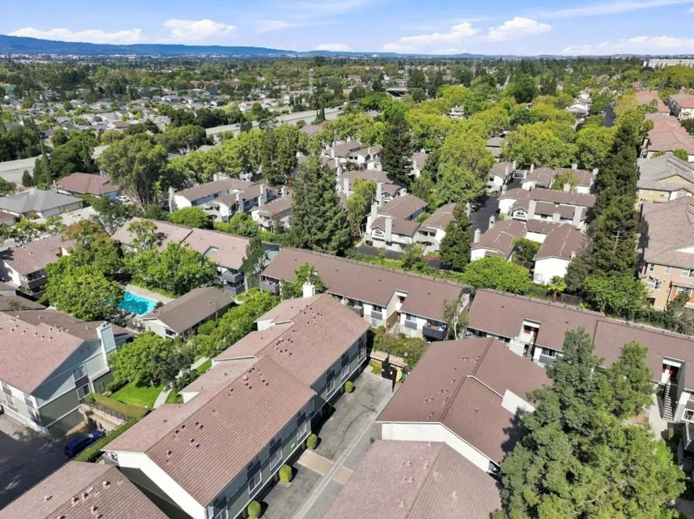 2547 Easton Lane #15 San Jose, CA 95133