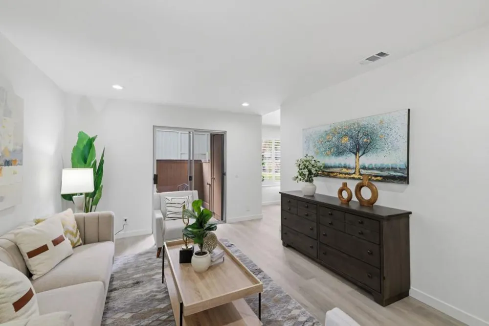 2547 Easton Lane #15 San Jose, CA 95133