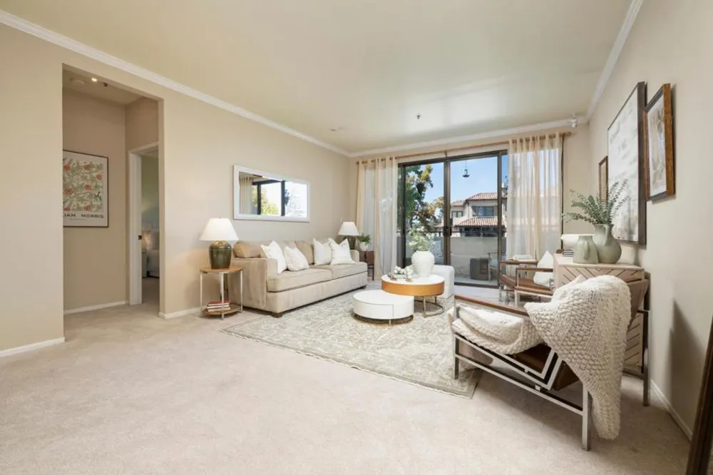 1515 Floribunda Avenue #304 Burlingame, CA 94010