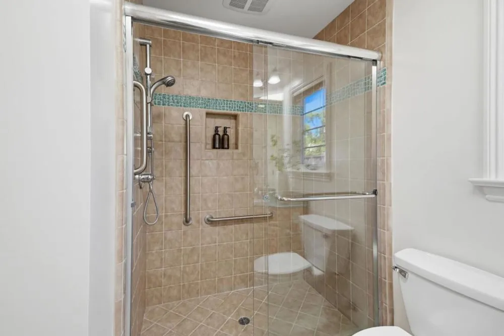 4059 2nd Street Palo Alto, CA 94306