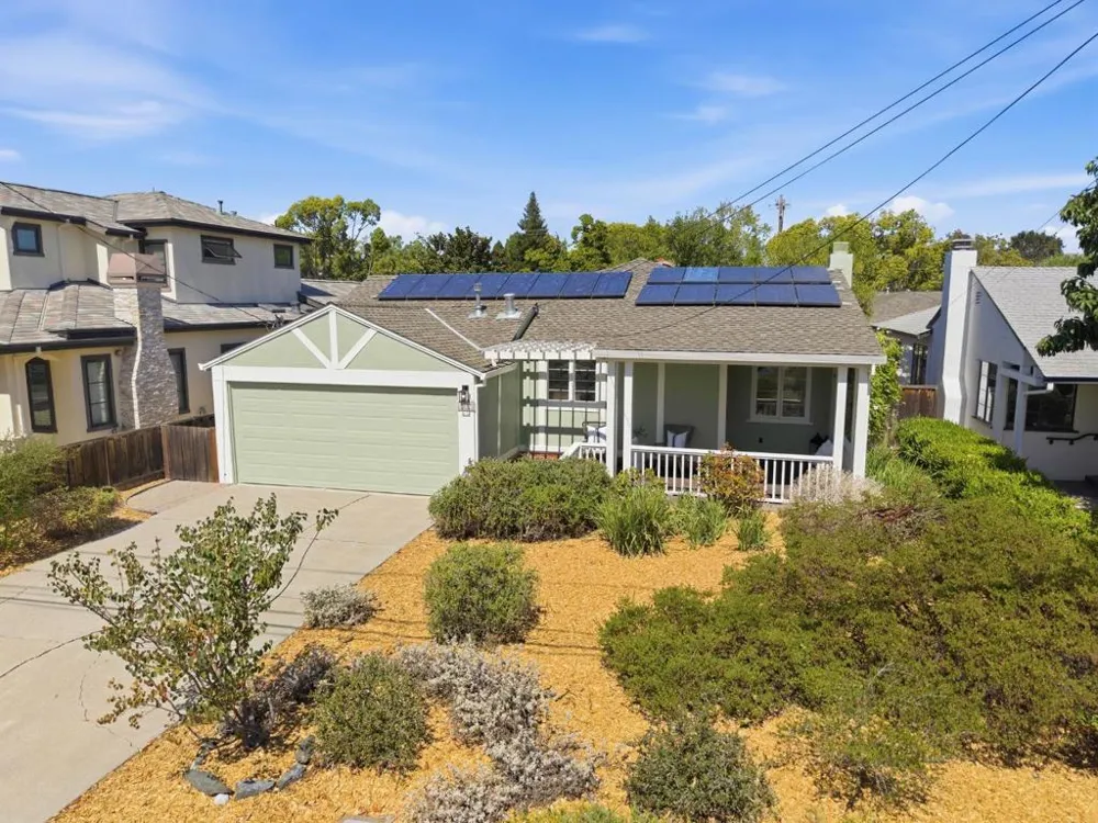 4059 2nd Street Palo Alto, CA 94306