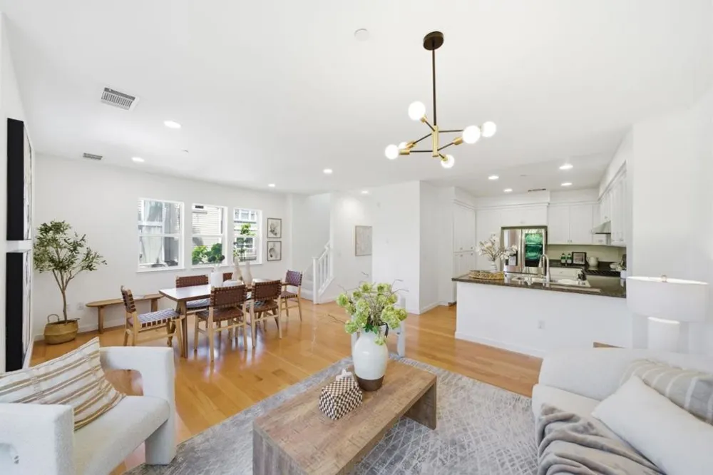 1908 Aberdeen Lane Mountain View, CA 94043