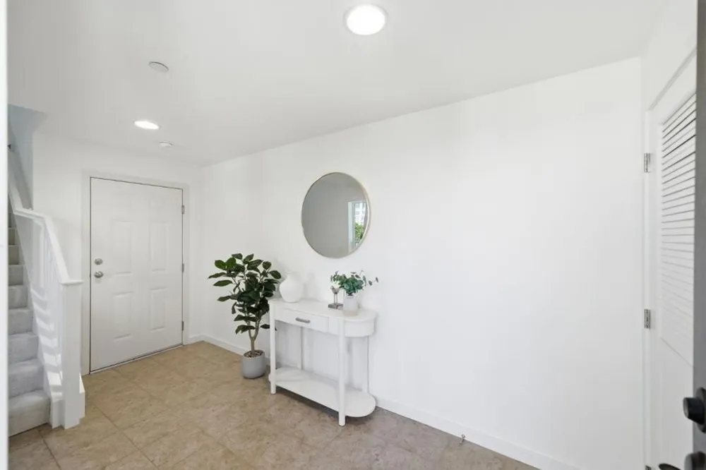 1908 Aberdeen Lane Mountain View, CA 94043
