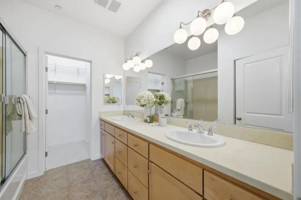 1908 Aberdeen Lane Mountain View, CA 94043