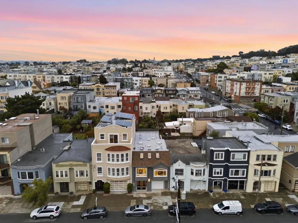 678 23rd Avenue San Francisco, CA 94121