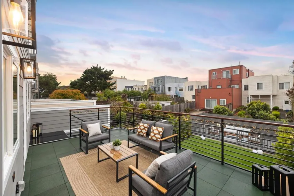 678 23rd Avenue San Francisco, CA 94121