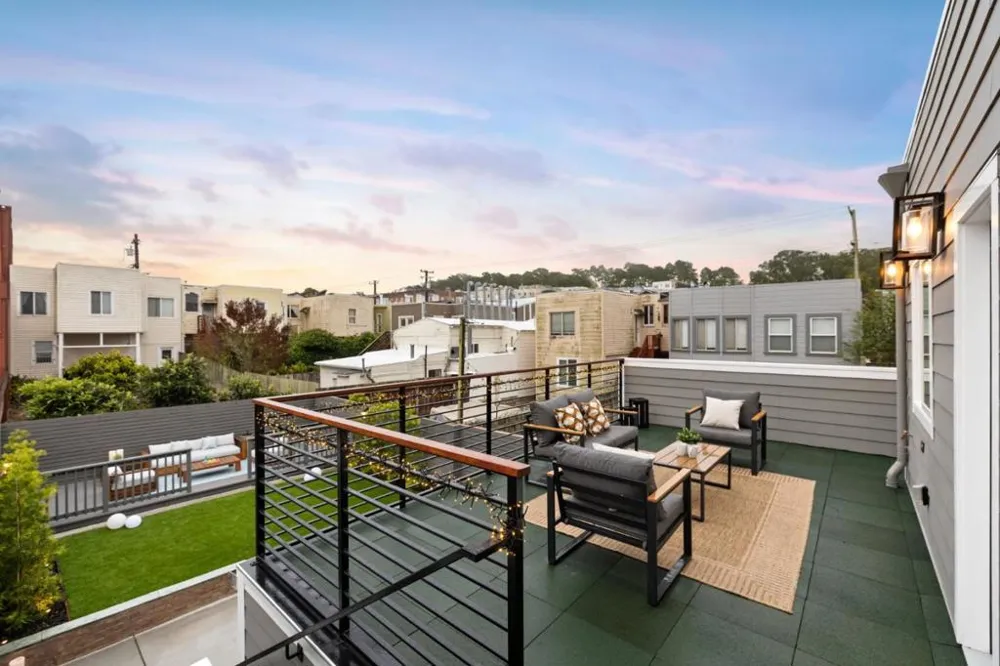 678 23rd Avenue San Francisco, CA 94121