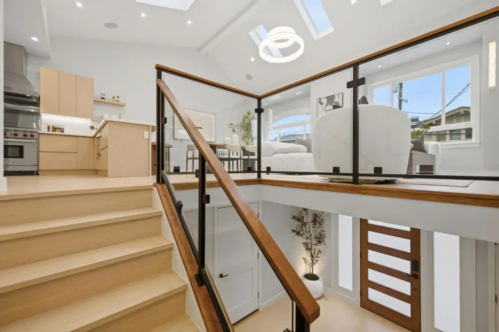 678 23rd Avenue San Francisco, CA 94121