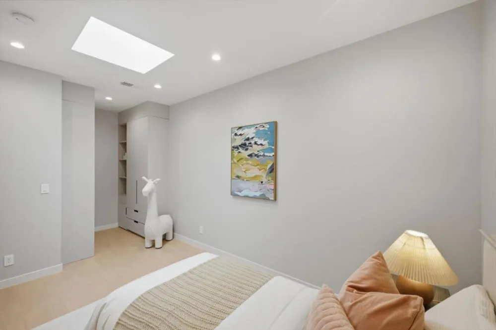678 23rd Avenue San Francisco, CA 94121