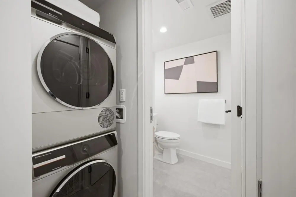 678 23rd Avenue San Francisco, CA 94121