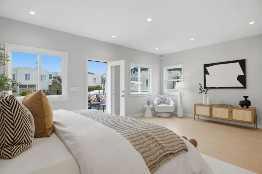 678 23rd Avenue San Francisco, CA 94121