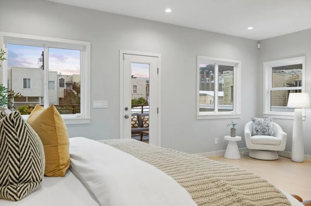 678 23rd Avenue San Francisco, CA 94121