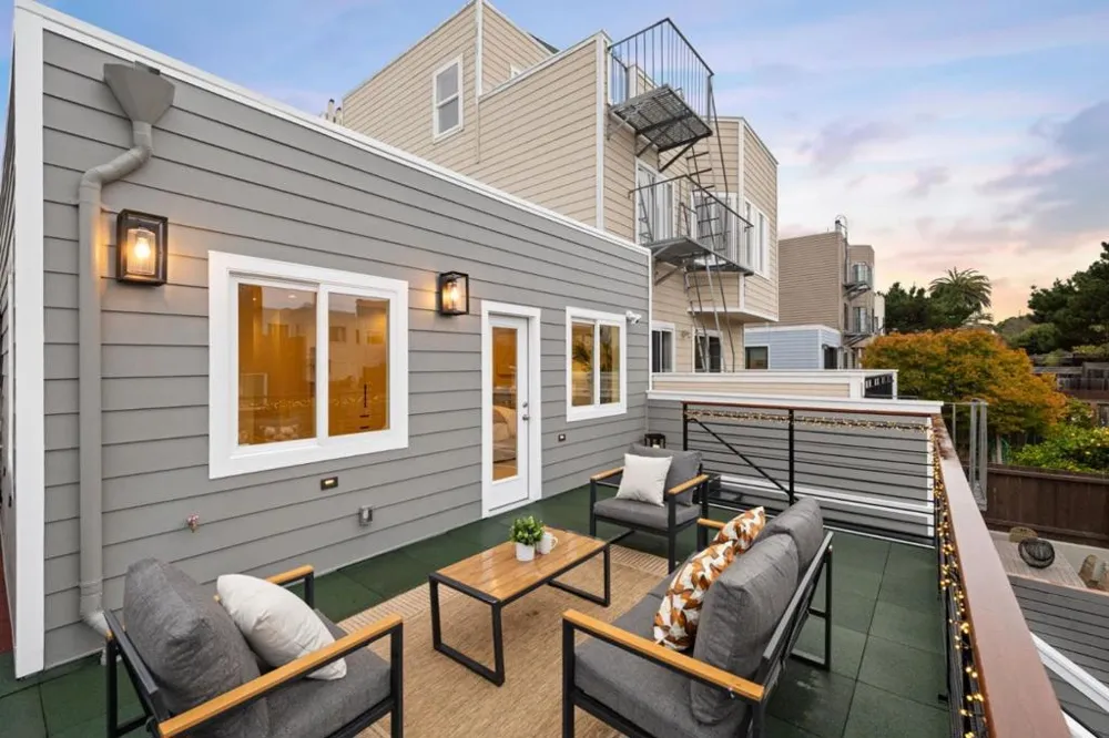 678 23rd Avenue San Francisco, CA 94121