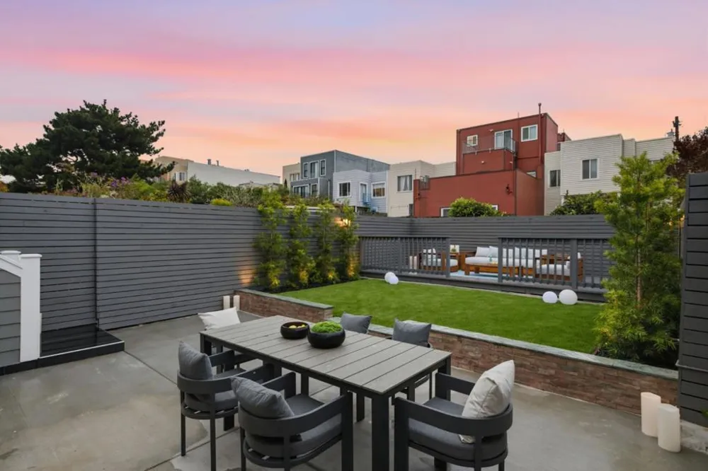 678 23rd Avenue San Francisco, CA 94121