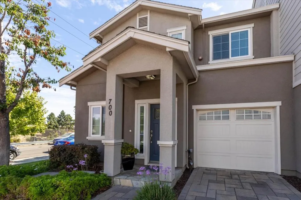 700 Paula Court San Jose, CA 95126
