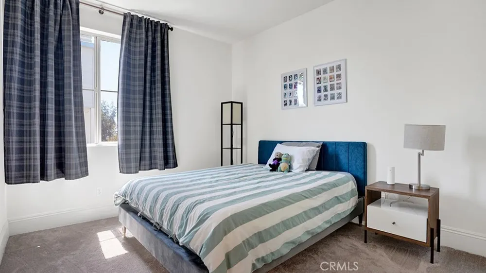 111 Frame Irvine, CA 92618