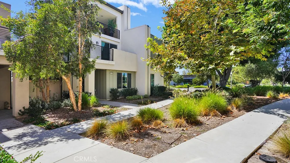 111 Frame Irvine, CA 92618