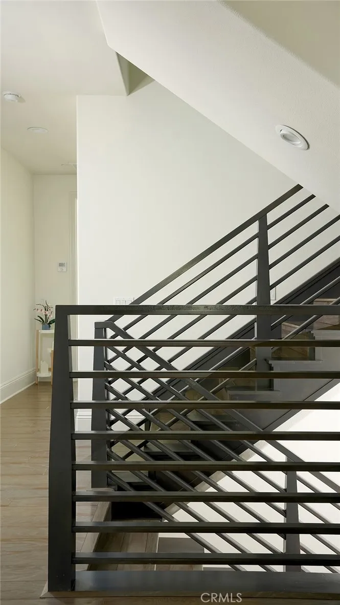111 Frame Irvine, CA 92618