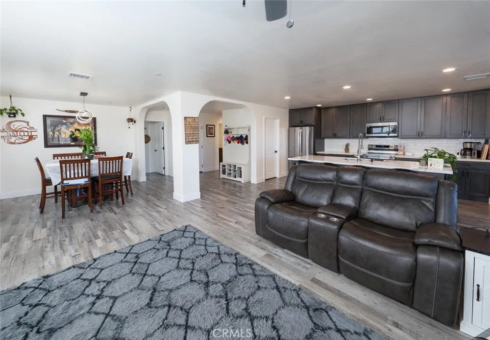 1136 W Vulcan Ridgecrest, CA 93555