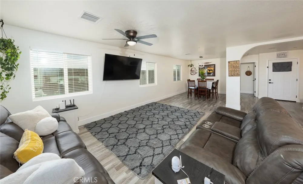 1136 W Vulcan Ridgecrest, CA 93555