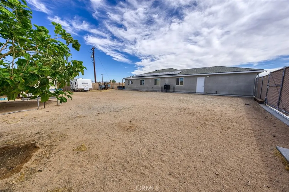 1136 W Vulcan Ridgecrest, CA 93555