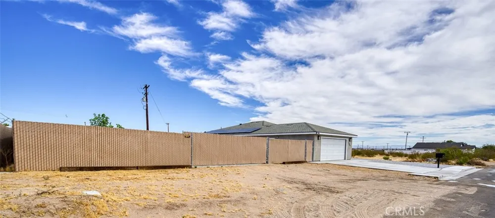 1136 W Vulcan Ridgecrest, CA 93555