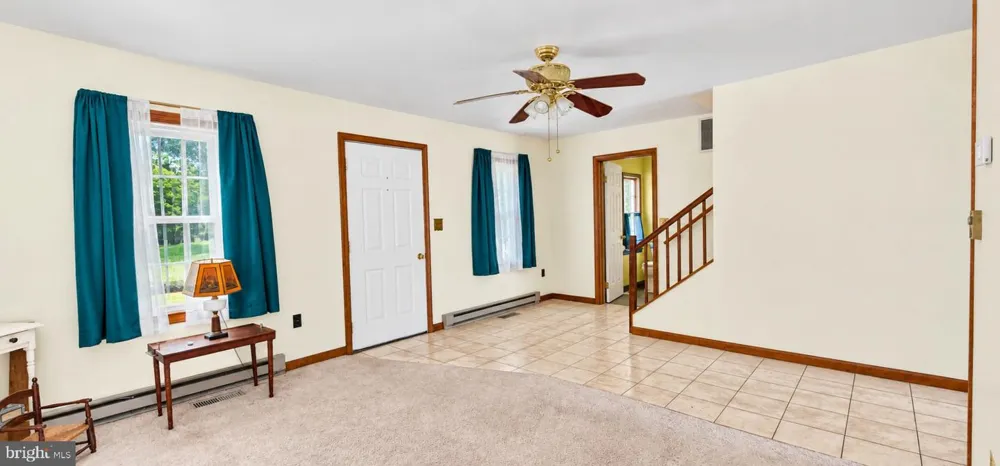 35257 CATS POINT LANE Painter, VA 23423