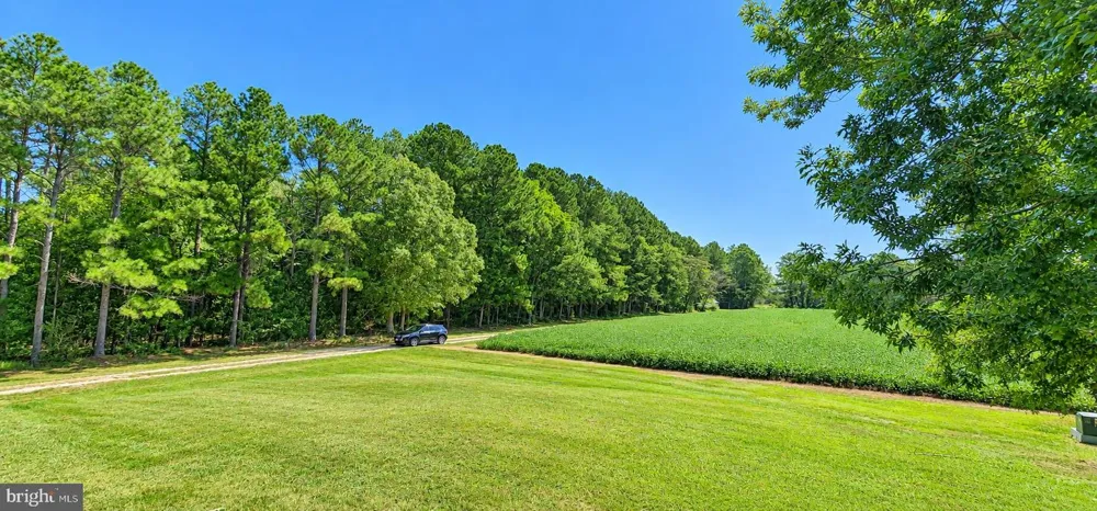 35257 CATS POINT LANE Painter, VA 23423