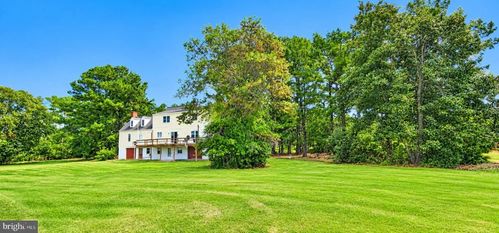 35257 CATS POINT LANE Painter, VA 23423