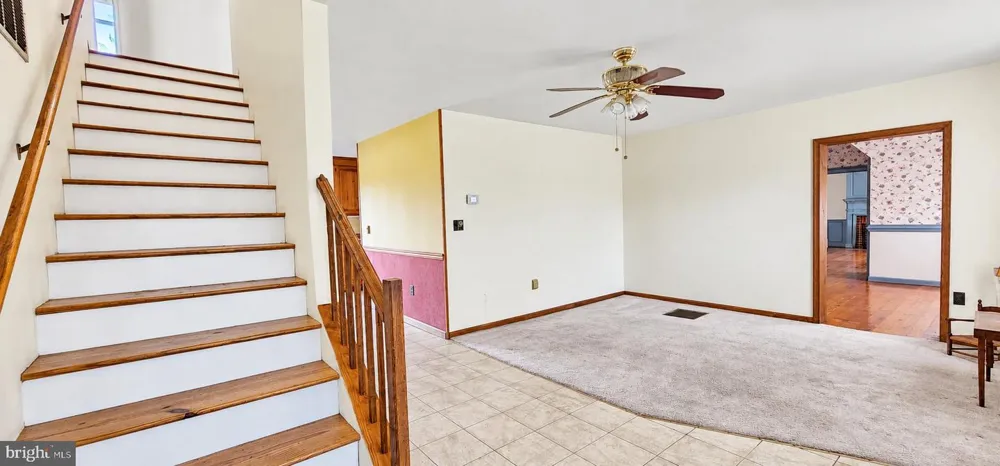 35257 CATS POINT LANE Painter, VA 23423
